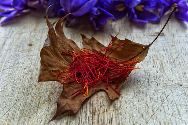 Journey of Kashmiri Saffron – From Pampore Fields to Kashmiril Packaging